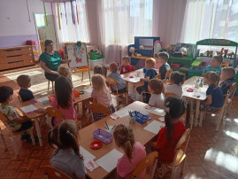 "Я расту Здоровым" "Я расту Здоровым".