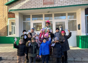 Фольклорный праздник «Жаворонки» Фольклорный праздник «Жаворонки».